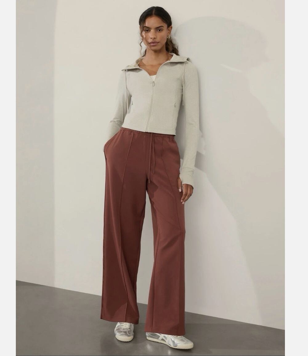 Athleta Endeavor High Rise Relaxed Wide Leg Pant Maroon Cherrywood Women's XL